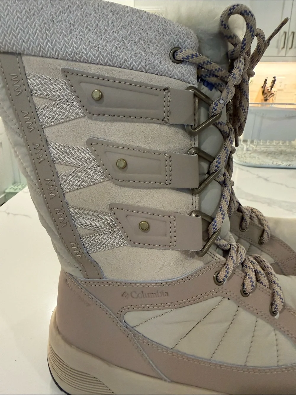 Columbia Women’s Tall Lace-Up Winter Boots in Beige and Tan